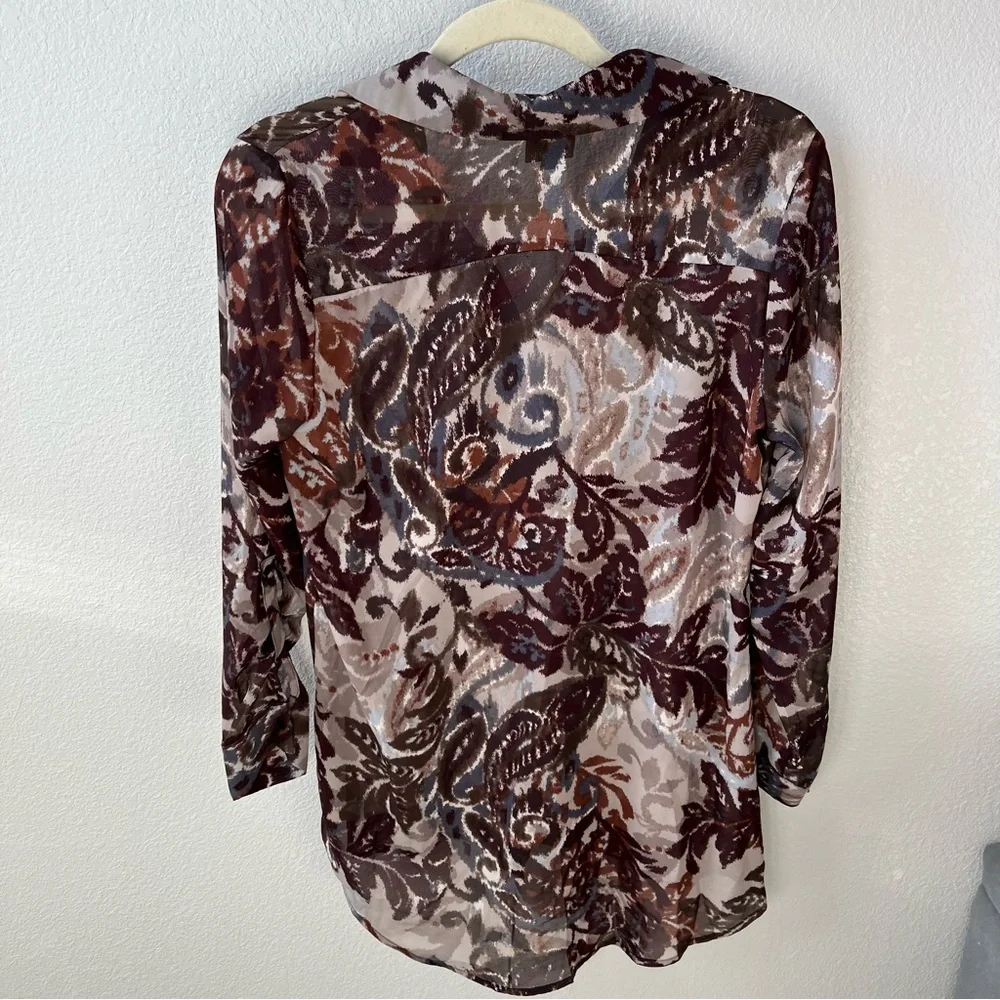 💗BOBEAU Printed Button Down Blouse - Picture 9 of 9
